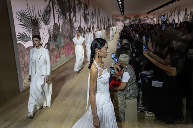 Dior brings ethereal goddesses and silver threads to Paris couture | iNFOnews.ca