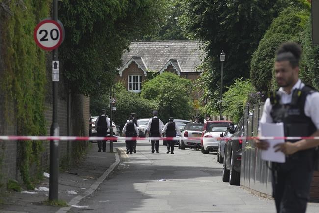 8-year-old girl in 'life-threatening condition' after deadly school car crash in Wimbledon | iNFOnews.ca 8-year-old girl in 'life-threatening condition' after deadly school car crash in Wimbledon | iNFOnews.ca