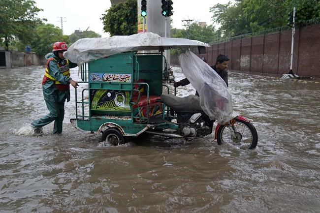 2 weeks of monsoon rains in Pakistan have killed at least 55, including 8 children | iNFOnews.ca 2 weeks of monsoon rains in Pakistan have killed at least 55, including 8 children | iNFOnews.ca