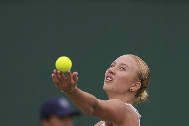Champagne problems as Wimbledon asks fans to cork it when players serve | iNFOnews.ca