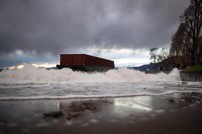 Four years after passage of law on abandoned boats, only two fines have been levied | iNFOnews.ca