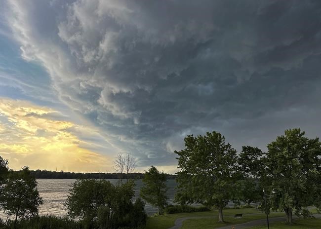 Environment Canada says tornado touched down north of Montreal, no injuries or damage | iNFOnews.ca Environment Canada says tornado touched down north of Montreal, no injuries or damage | iNFOnews.ca