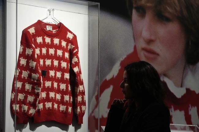 Princess Diana’s iconic sheep sweater could fetch at least $50,000 at auction | iNFOnews.ca Princess Diana’s iconic sheep sweater could fetch at least $50,000 at auction | iNFOnews.ca