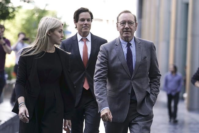 Elton John lends celebrity testimony to Kevin Spacey's sexual assault trial | iNFOnews.ca Elton John lends celebrity testimony to Kevin Spacey's sexual assault trial | iNFOnews.ca
