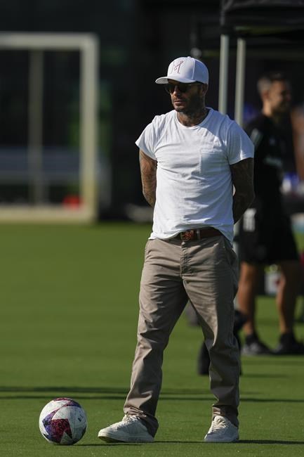Lionel Messi takes to the practice field for 1st time since signing with Inter Miami | iNFOnews.ca