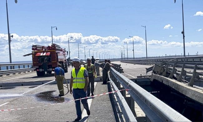 Ukrainian security service claims responsibility for October Crimea bridge blast | iNFOnews.ca Ukrainian security service claims responsibility for October Crimea bridge blast | iNFOnews.ca