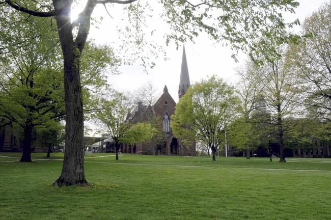 Wesleyan University becomes latest school to end legacy admissions | iNFOnews.ca