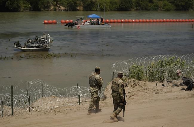 Justice Department tells Texas that floating barrier on Rio Grande raises humanitarian concerns | iNFOnews.ca