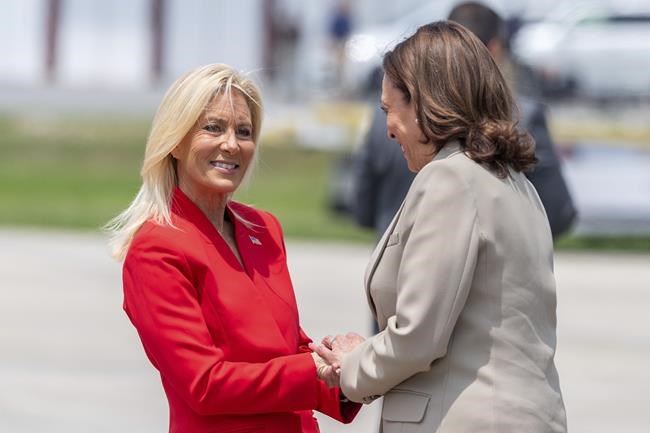 Harris says Florida rules on Black history pushed by DeSantis are 'propaganda' | iNFOnews.ca