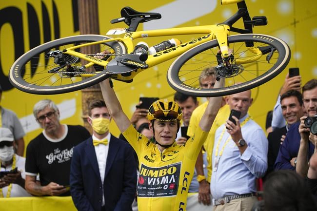 Danish rider Jonas Vingegaard wins the Tour de France for 2nd straight year | iNFOnews.ca Danish rider Jonas Vingegaard wins the Tour de France for 2nd straight year | iNFOnews.ca