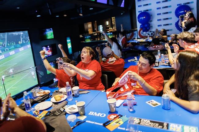 Fans gather in Toronto to cheer on Canadians at Women's World Cup | iNFOnews.ca Fans gather in Toronto to cheer on Canadians at Women's World Cup | iNFOnews.ca