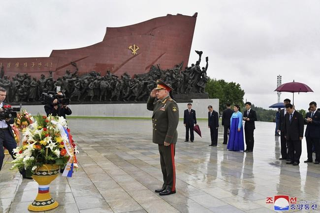North Korean leader Kim Jong Un meets with Russian defense minister to discuss military cooperation | iNFOnews.ca North Korean leader Kim Jong Un meets with Russian defense minister to discuss military cooperation | iNFOnews.ca