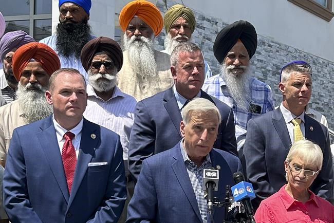 After refusing to let Sikh trooper grow beard, New York State Police accused of flouting state law | iNFOnews.ca After refusing to let Sikh trooper grow beard, New York State Police accused of flouting state law | iNFOnews.ca