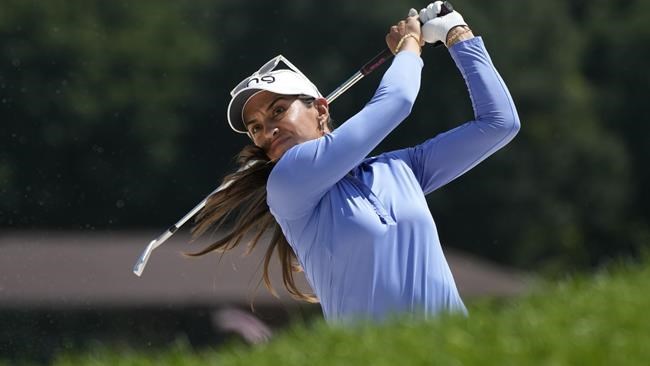 Paula Reto leads Evian Championship after 1st round, Henderson five back | iNFOnews.ca Paula Reto leads Evian Championship after 1st round, Henderson five back | iNFOnews.ca