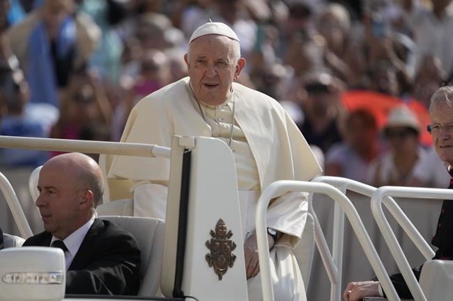 A rebounding Pope Francis adds an overnight visit to France to his busy travel schedule | iNFOnews.ca A rebounding Pope Francis adds an overnight visit to France to his busy travel schedule | iNFOnews.ca