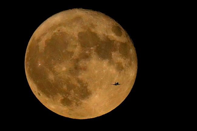 Two supermoons in August mean double the stargazing fun | iNFOnews.ca