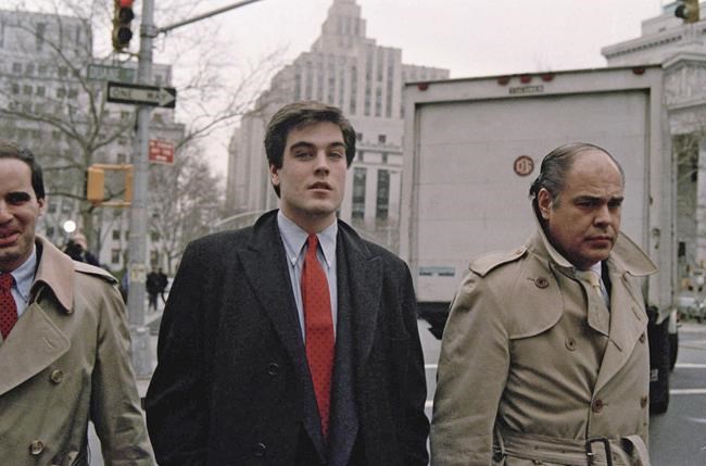 Robert Chambers, NYC's 'Preppy Killer,' is released after 15 years in prison on drug charges | iNFOnews.ca
