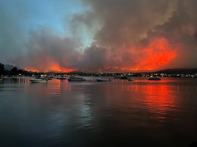 Wildfire evacuations ease in Osoyoos, B.C., after frightening weekend | iNFOnews.ca