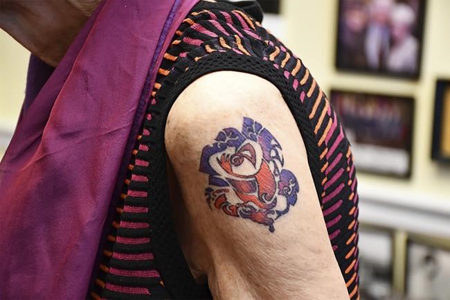 Connecticut US Rep. Rosa DeLauro gets inked at age 80 alongside her 18-year-old granddaughter | iNFOnews.ca Connecticut US Rep. Rosa DeLauro gets inked at age 80 alongside her 18-year-old granddaughter | iNFOnews.ca