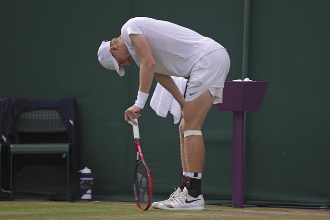 Canada's Denis Shapovalov withdraws from National Bank Open with knee injury | iNFOnews.ca Canada's Denis Shapovalov withdraws from National Bank Open with knee injury | iNFOnews.ca