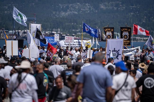 Union vote begins on B.C. port deal that could end months-long dispute | iNFOnews.ca Union vote begins on B.C. port deal that could end months-long dispute | iNFOnews.ca