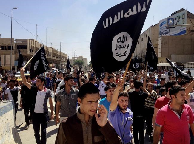 Syria's main al-Qaida-linked group denies it was behind the killing of an Islamic State leader | iNFOnews.ca Syria's main al-Qaida-linked group denies it was behind the killing of an Islamic State leader | iNFOnews.ca