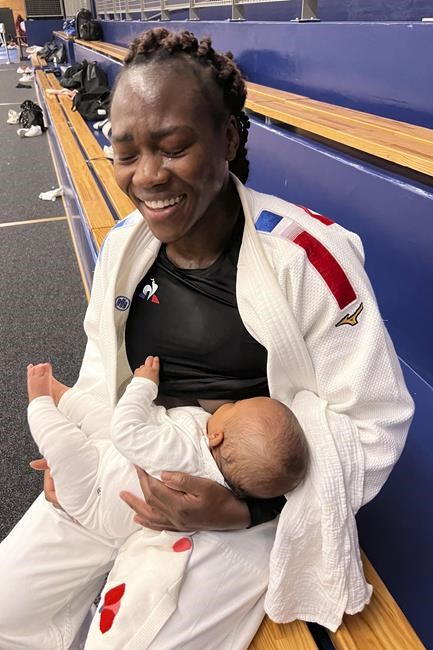 Pioneering mothers are breaking down barriers to breastfeeding in Olympic sports | iNFOnews.ca Pioneering mothers are breaking down barriers to breastfeeding in Olympic sports | iNFOnews.ca