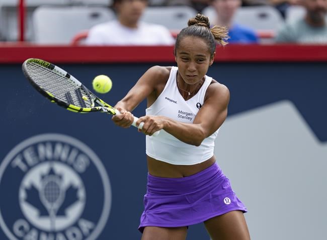 Canada's Fernandez cruises while Andreescu, citing back pain, loses at NBO | iNFOnews.ca