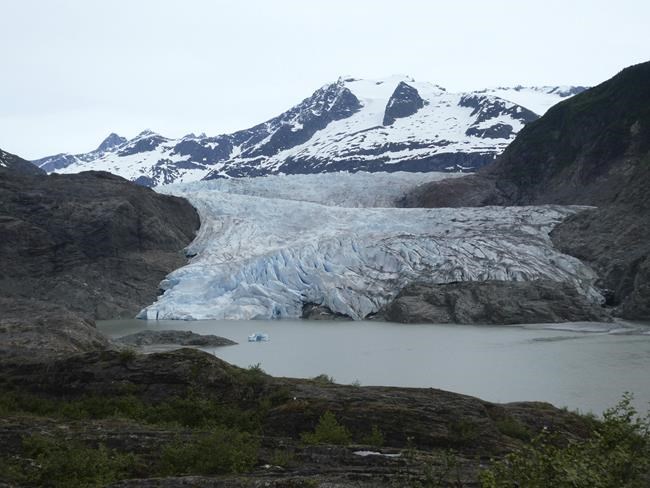 After a glacial dam outburst destroyed homes in Alaska, a look at the risks of melting ice masses | iNFOnews.ca After a glacial dam outburst destroyed homes in Alaska, a look at the risks of melting ice masses | iNFOnews.ca