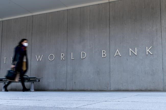 World Bank says no new funding to Uganda over anti-gay law | iNFOnews.ca