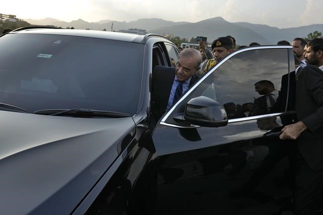 Pakistan's parliament is dissolved to pave way for elections as Imran Khan seeks release from prison | iNFOnews.ca