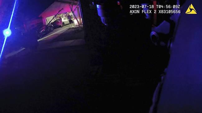 Police videos show SWAT officers detaining man, woman during home raid in Tupac Shakur cold case | iNFOnews.ca Police videos show SWAT officers detaining man, woman during home raid in Tupac Shakur cold case | iNFOnews.ca