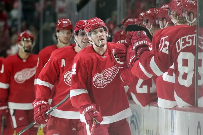 Vancouver Canucks sign free-agent forward Pius Suter to two-year contract | iNFOnews.ca