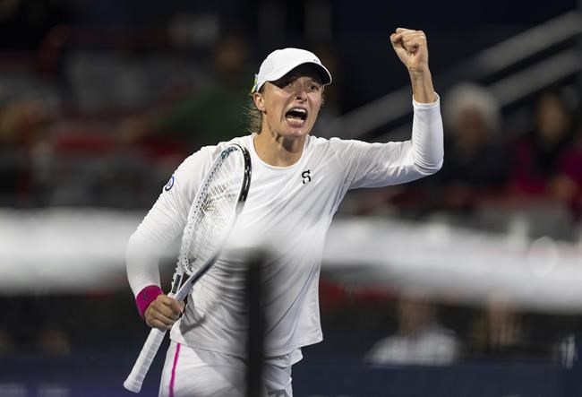 World No. 1 Swiatek holds off Collins, sets up semifinal with Pegula at NBO Montreal | iNFOnews.ca