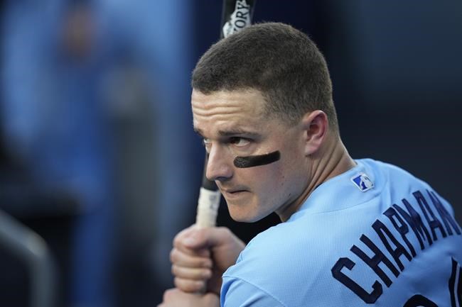 Jays third baseman Chapman out against Cubs with finger inflammation | iNFOnews.ca Jays third baseman Chapman out against Cubs with finger inflammation | iNFOnews.ca