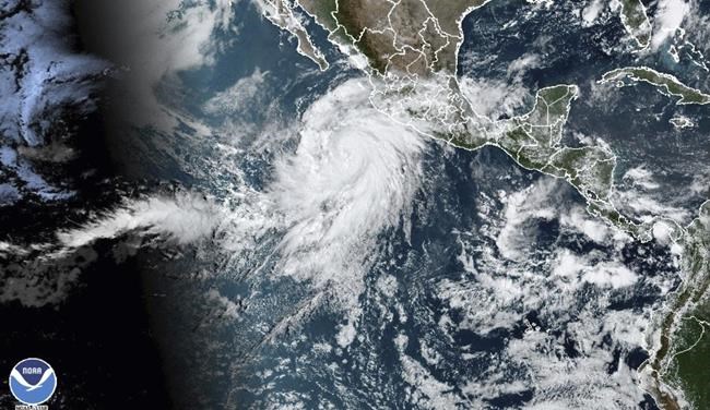 Hilary grows into major hurricane in Pacific off Mexico and could bring heavy rain to US Southwest | iNFOnews.ca Hilary grows into major hurricane in Pacific off Mexico and could bring heavy rain to US Southwest | iNFOnews.ca