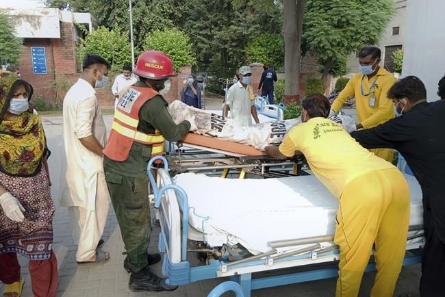 A bus hits a van and catches fire in Pakistan, killing 20 people and injuring 11 others | iNFOnews.ca A bus hits a van and catches fire in Pakistan, killing 20 people and injuring 11 others | iNFOnews.ca