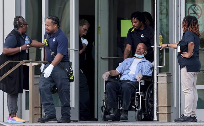 Correctional officer at St. Louis jail freed after being held hostage by inmates | iNFOnews.ca