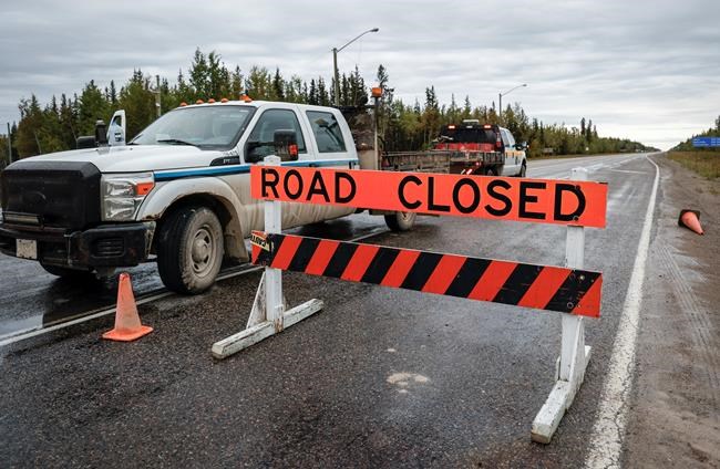 N.W.T. extends state of emergency, premier tours Edmonton evacuation centre | iNFOnews.ca N.W.T. extends state of emergency, premier tours Edmonton evacuation centre | iNFOnews.ca