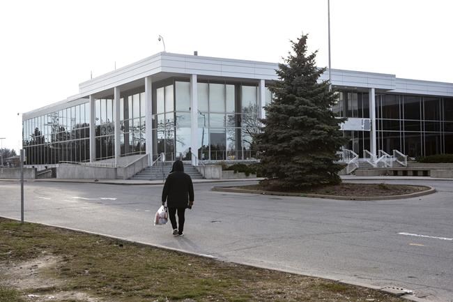 Non-permanent residents in Canada undercounted by one million: CIBC | iNFOnews.ca Non-permanent residents in Canada undercounted by one million: CIBC | iNFOnews.ca