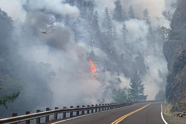California prison on generator power after wildfires knock out electricity and fill cells with smoke | iNFOnews.ca