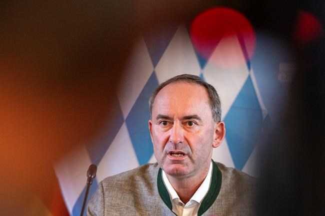Bavaria's deputy governor rejects new accusations of antisemitic behavior when he was in school | iNFOnews.ca Bavaria's deputy governor rejects new accusations of antisemitic behavior when he was in school | iNFOnews.ca