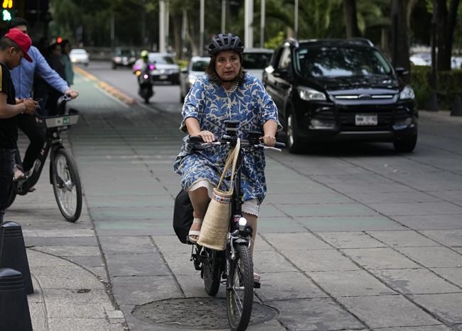 Mexico's broad opposition coalition announces Sen. Xóchitl Gálvez will run for presidency in 2024 | iNFOnews.ca