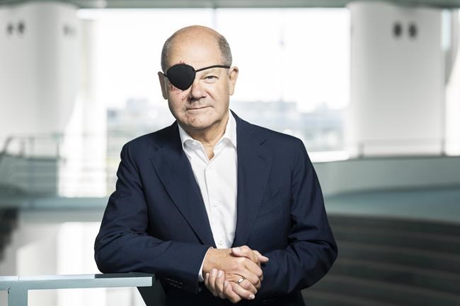 German Chancellor Scholz tweets picture of himself with black eye patch after jogging accident | iNFOnews.ca German Chancellor Scholz tweets picture of himself with black eye patch after jogging accident | iNFOnews.ca
