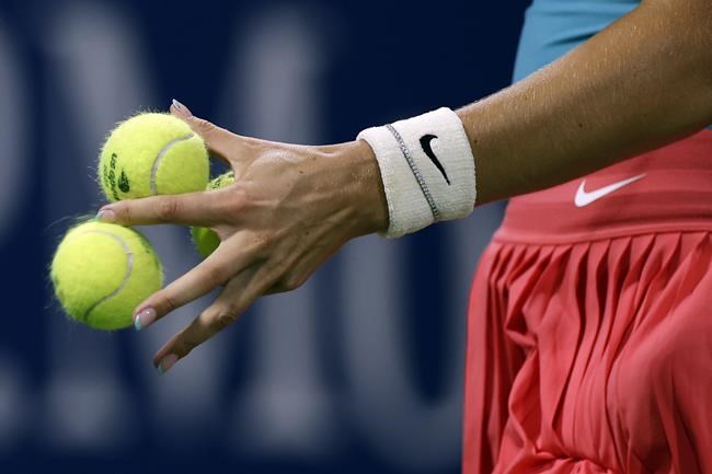 Tennis ball wasteland? Game grapples with a fuzzy yellow recycling problem | iNFOnews.ca Tennis ball wasteland? Game grapples with a fuzzy yellow recycling problem | iNFOnews.ca