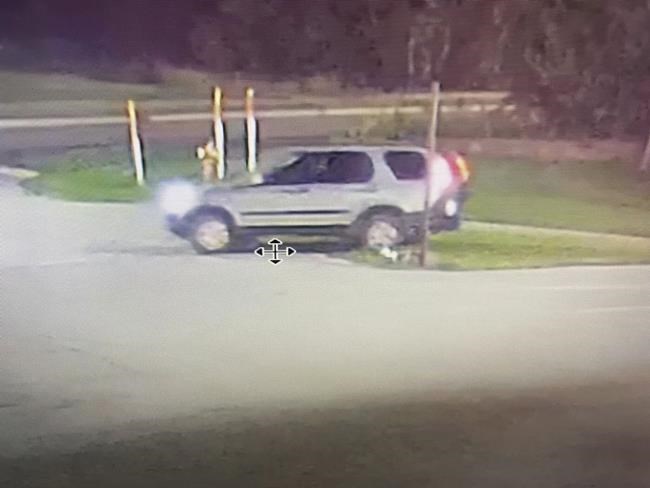 Michigan State Police shoot, arrest suspect in torching of four of the agency's cruisers | iNFOnews.ca Michigan State Police shoot, arrest suspect in torching of four of the agency's cruisers | iNFOnews.ca