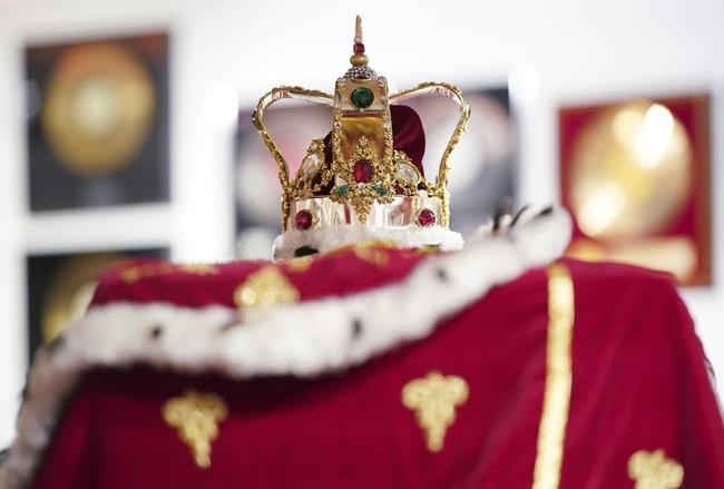 Prized piano Freddie Mercury composed Queen's greatest hits on is champion at pricy auction | iNFOnews.ca Prized piano Freddie Mercury composed Queen's greatest hits on is champion at pricy auction | iNFOnews.ca