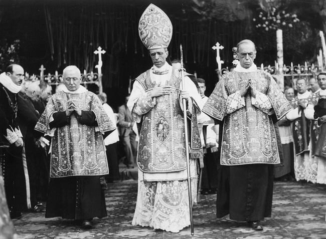 Catholic-Jewish research backs reports Catholic convents sheltered 3,000-plus Roman Jews during WWII | iNFOnews.ca