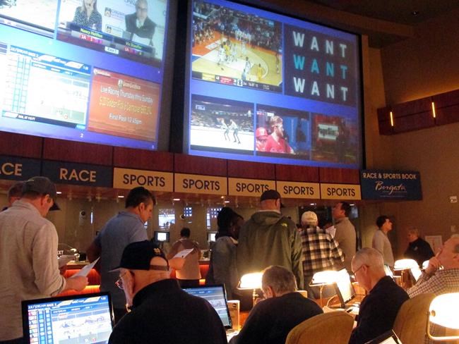 Legal sports betting opens to fanfare in Kentucky; governor makes the first wager | iNFOnews.ca