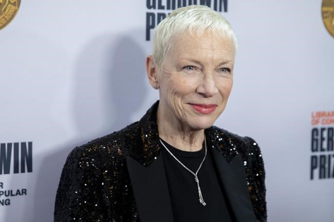 Annie Lennox plans to fundraise and entertain at Rotary event in Italy. She does not plan to retire | iNFOnews.ca